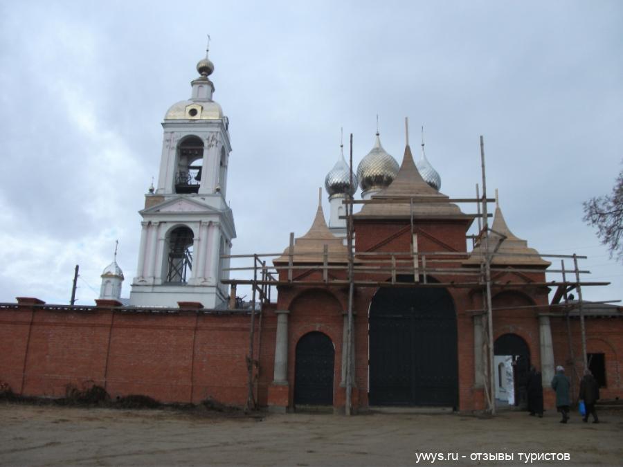 монастырь Сошествия Креста на Никольском погосте в Антушково