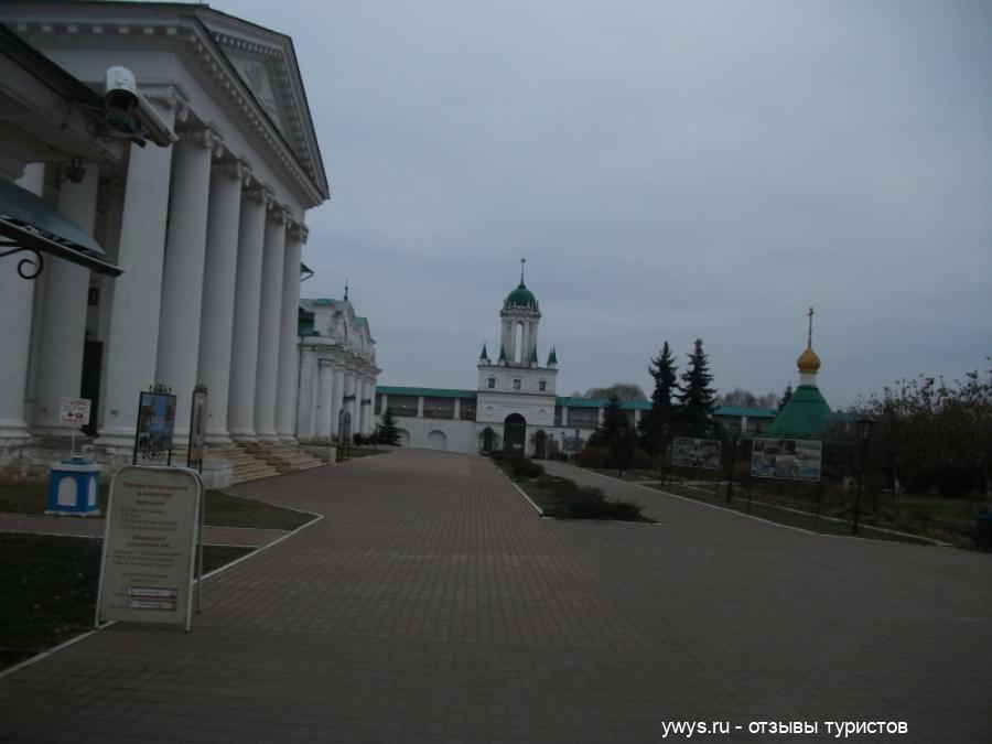 Спасо-Яковлевский мужской монастырь